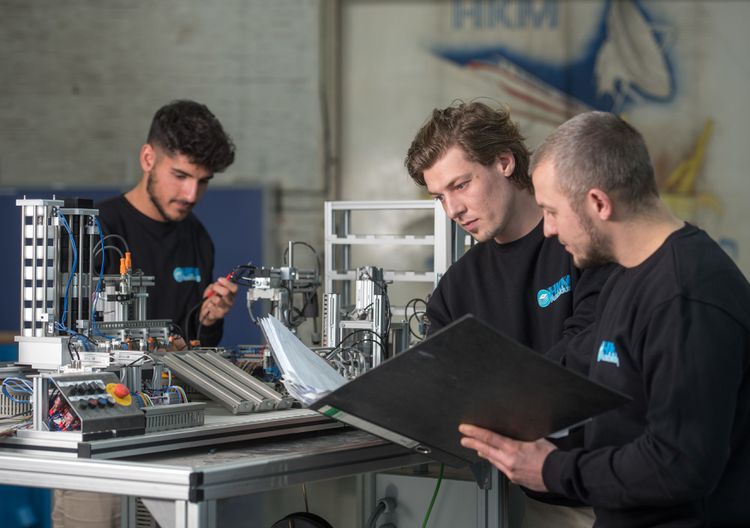 Ausbildung Als Elektroniker In F R Automatisierungstechnik W M D Bei