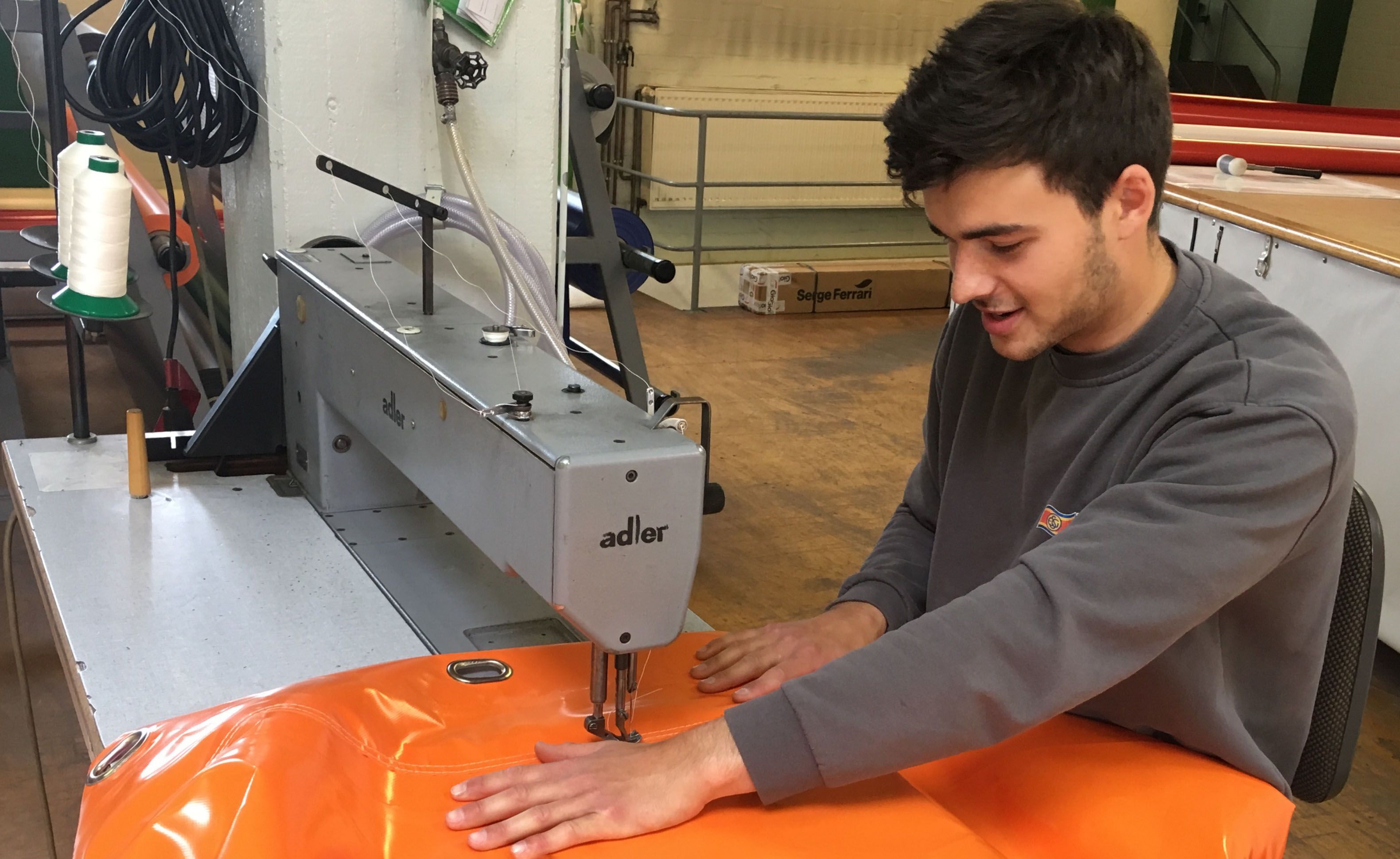 Technischer Konfektionär bei EMDER in der Ausbildung