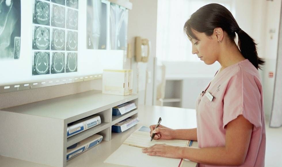 Bild aus dem Text zu Duales Studium Gesundheits- und Krankenpflege